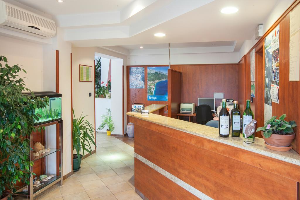 Villa Vinka Tučepi Exterior foto