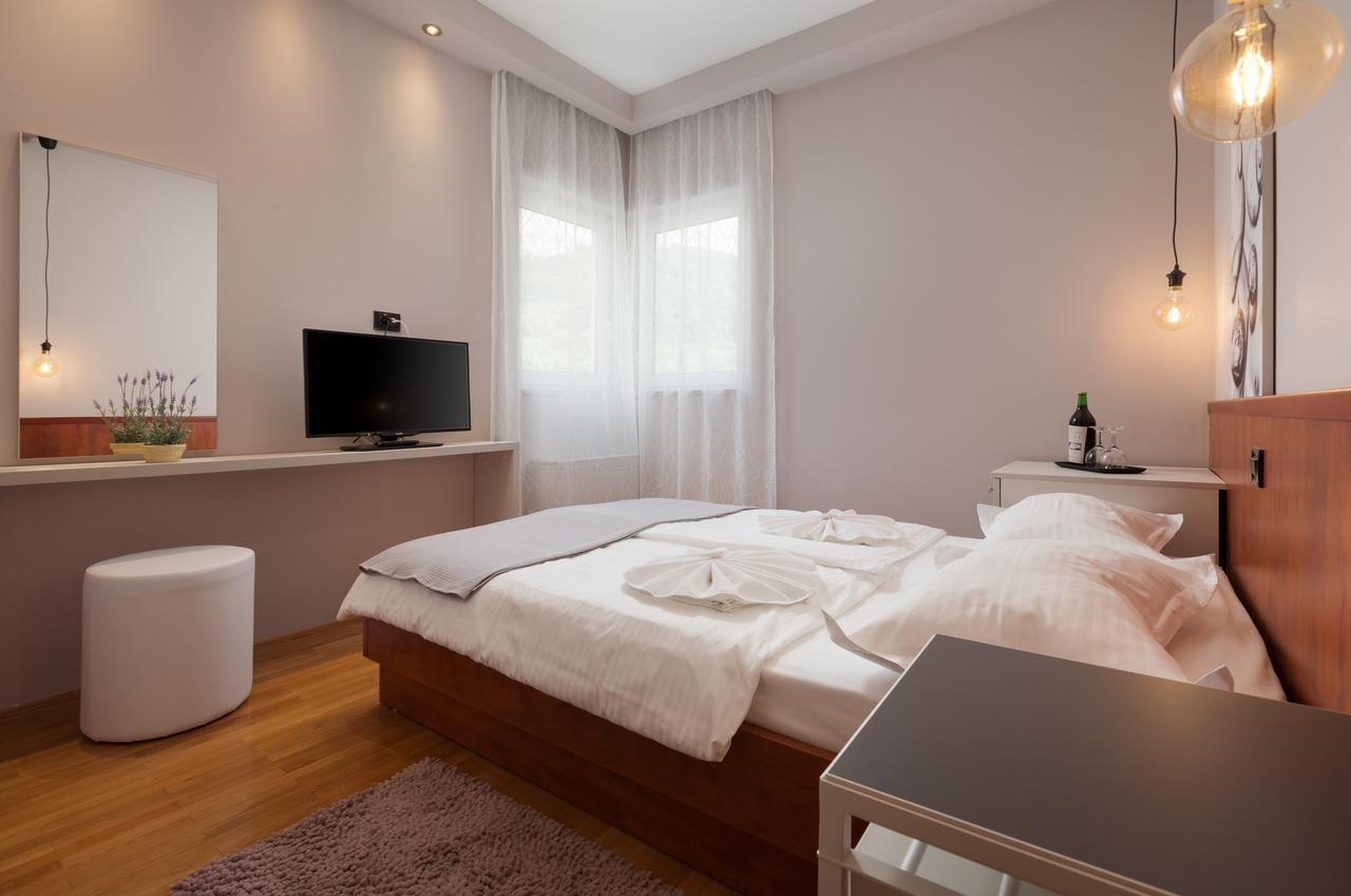 Villa Vinka Tučepi Exterior foto